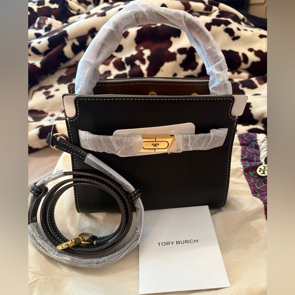 Tory Burch Handbags - Tory Burch Petite Radziwill Double Bag